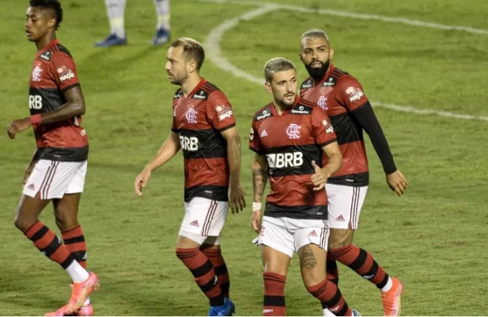 Record mudará horário do Carioca e jogos devem migrar para os domingos