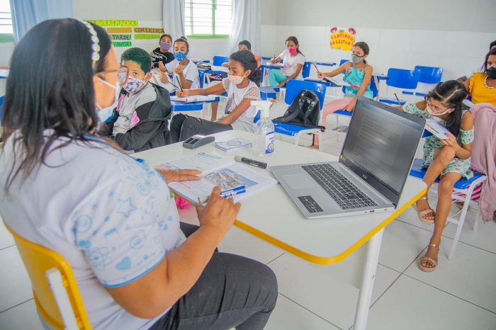 Professores da rede municipal de Juazeiro apresentam familiaridade com novas tecnologias educacionais