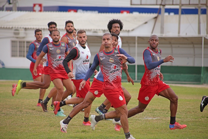 Juazeirense faz último treino antes da viagem para São Paulo