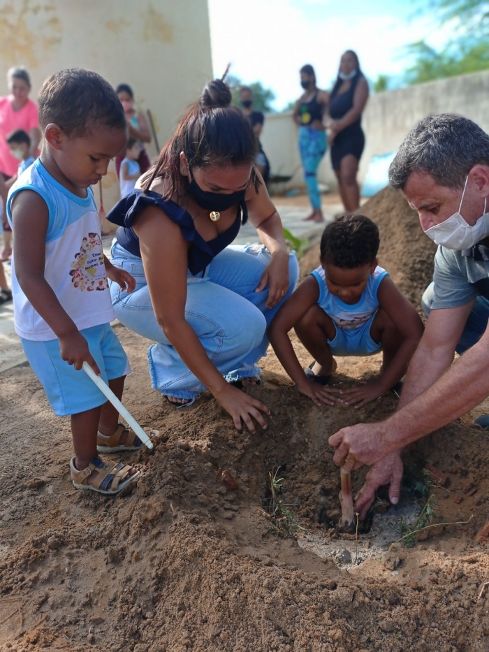 Escolas da rede municipal de Juazeiro realizam atividades alusivas ao “Dia da Família