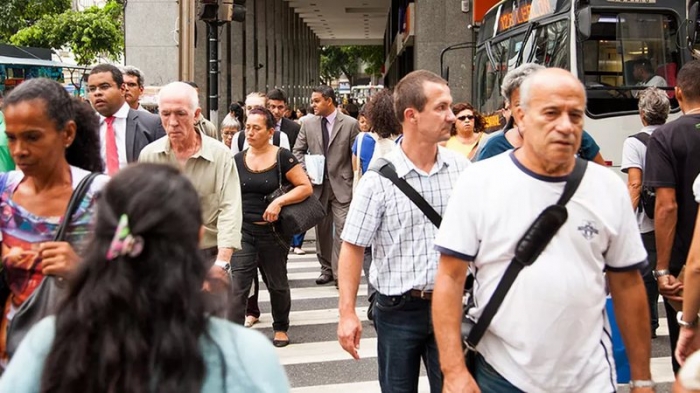 Expectativa de vida do brasileiro aumenta, diz IBGE