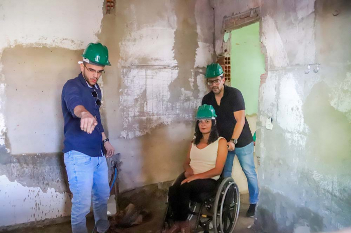 Programa Transformar: Beneficiários visitam obras de casas adaptadas pela Prefeitura de Juazeiro