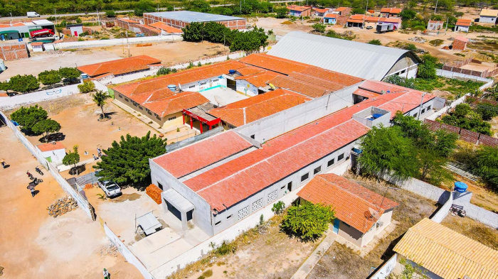 Com obra avançada, construção de nova creche em Itamotinga reafirma o novo tempo de Educação da gestão Suzana Ramos