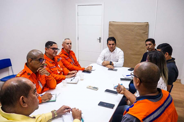 Prefeitura de Juazeiro promove reunião estratégica com Corpo de Bombeiros Militar da Bahia