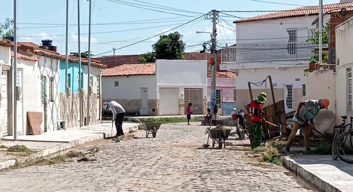 Cronograma de limpeza urbana em Juazeiro beneficia diferentes bairros da cidade