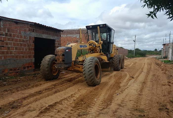 Prefeitura de Juazeiro realiza patrolamento nos bairros Antônio Guilhermino e Itaberaba