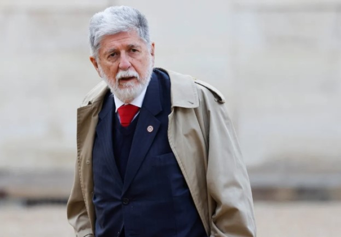 Celso Amorim está ‘chocado’ com revogação da custódia de embaixada