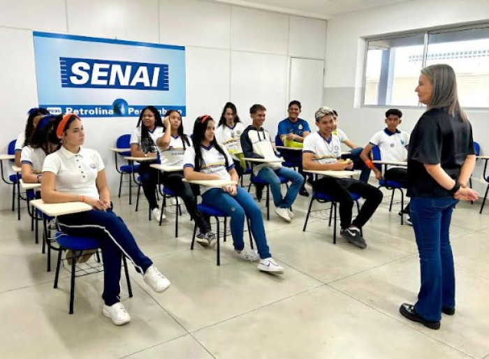 SENAI Petrolina oferece 410 vagas gratuitas em cursos técnicos e de qualificação